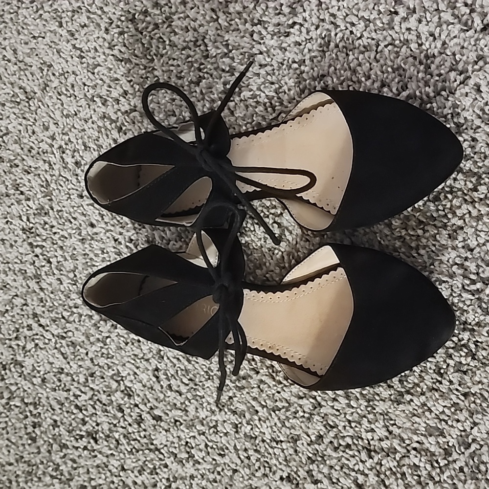 Black Flats